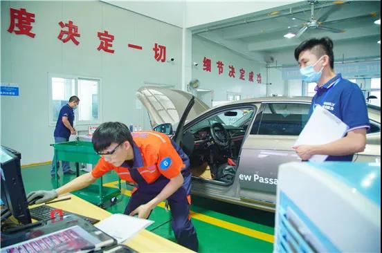 深圳風(fēng)向標(biāo)教育資源股份有限公司 深圳風(fēng)向標(biāo)教育資源股份有限公司