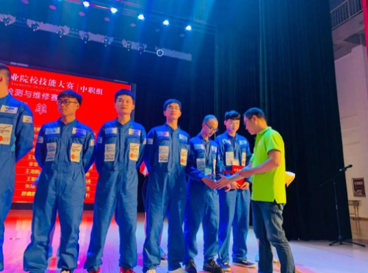 深圳風(fēng)向標(biāo)教育資源股份有限公司 深圳風(fēng)向標(biāo)教育資源股份有限公司