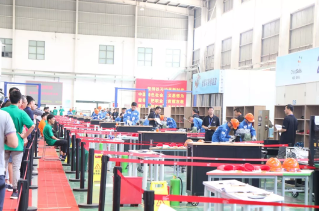 深圳風(fēng)向標教育資源股份有限公司 深圳風(fēng)向標教育資源股份有限公司