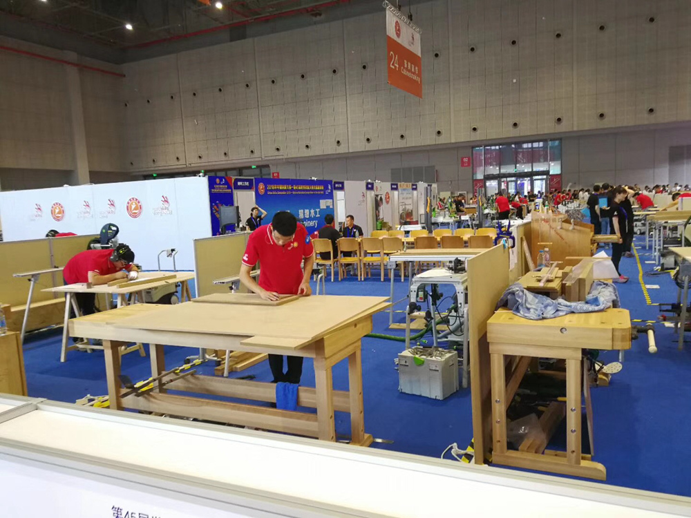 深圳風(fēng)向標教育資源股份有限公司 深圳風(fēng)向標教育資源股份有限公司