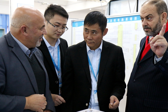 深圳風(fēng)向標(biāo)教育資源股份有限公司 深圳風(fēng)向標(biāo)教育資源股份有限公司