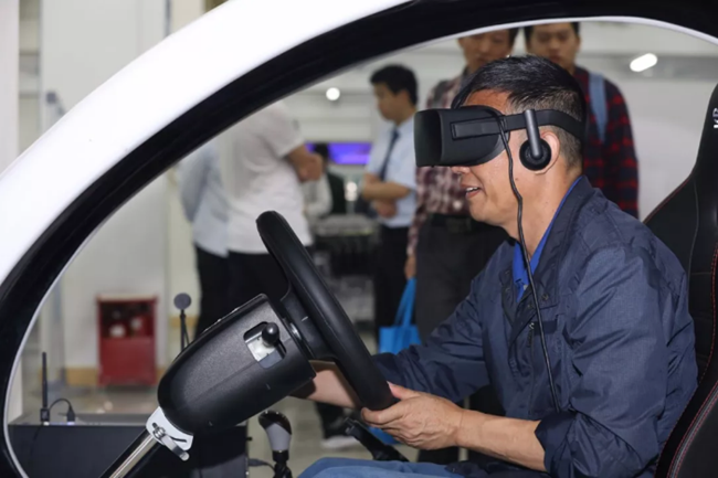 產教融合與汽車職業(yè)教育發(fā)展暨風向標第十三屆國內外汽車專業(yè)教學經驗交流會隆重舉行 產教融合與汽車職業(yè)教育發(fā)展暨風向標第十三屆國內外汽車專業(yè)教學經驗交流會隆重舉行