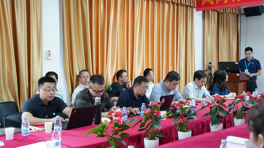 深圳風(fēng)向標(biāo)教育資源股份有限公司 深圳風(fēng)向標(biāo)教育資源股份有限公司