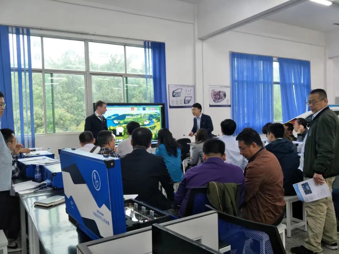 1652402594676226.jpg 7.jpg