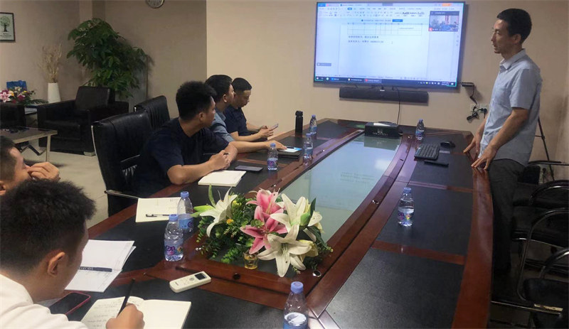 深圳風(fēng)向標(biāo)教育資源股份有限公司 深圳風(fēng)向標(biāo)教育資源股份有限公司