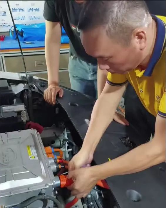 深圳風(fēng)向標(biāo)教育資源股份有限公司 深圳風(fēng)向標(biāo)教育資源股份有限公司