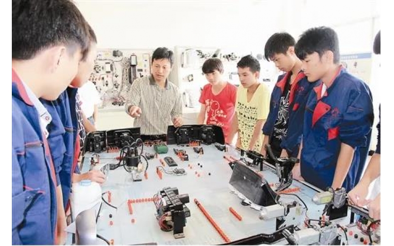 江蘇省印發(fā)《關(guān)于推動(dòng)現(xiàn)代職業(yè)教育高質(zhì)量發(fā)展的實(shí)施意見》