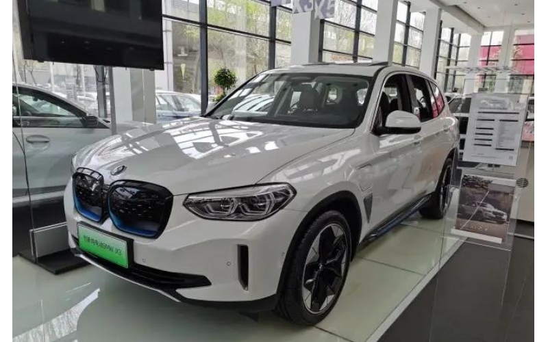 直面挑戰(zhàn)，新能源汽車向科技創(chuàng)新要答案