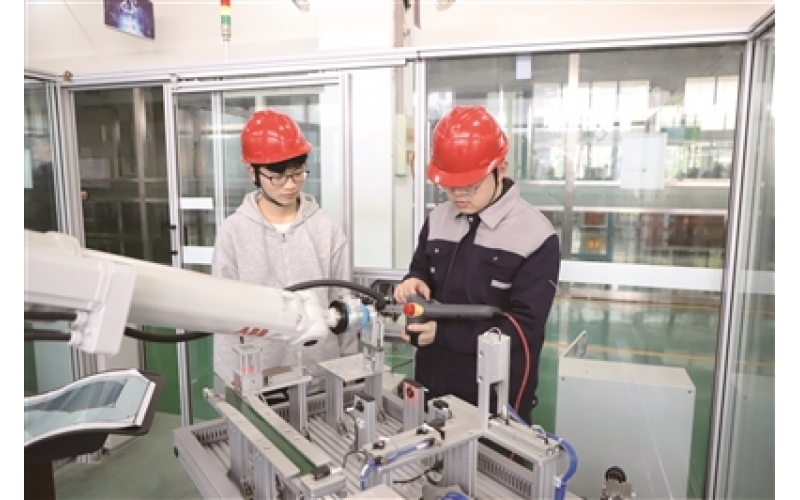 職業(yè)教育熱潮背后： 產(chǎn)教融合效應能否延續(xù)？