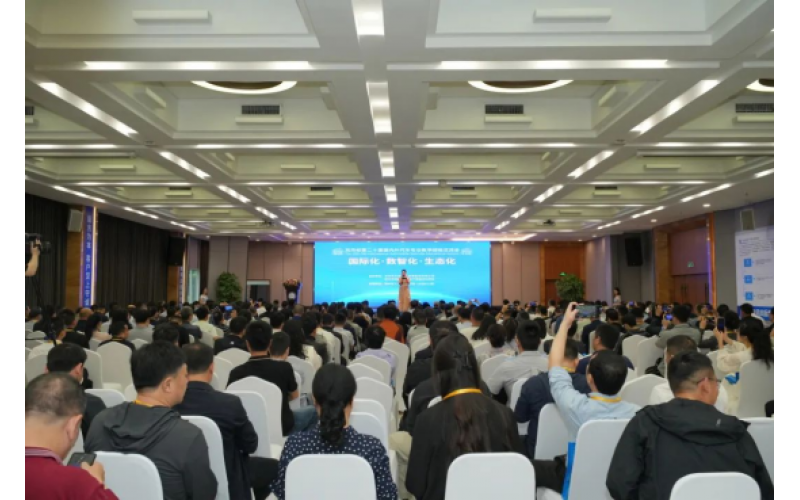 風(fēng)向標(biāo)第二十屆國內(nèi)外汽車專業(yè)教學(xué)經(jīng)驗(yàn)交流會(huì)圓滿成功